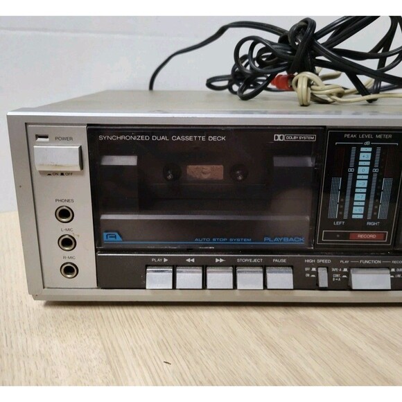 Vintage Sanyo RD W55 Double Stereo Cassette Deck Tape Player Powers On-Parts - Picture 2 of 10